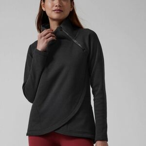 Athleta cozy karma pullover black